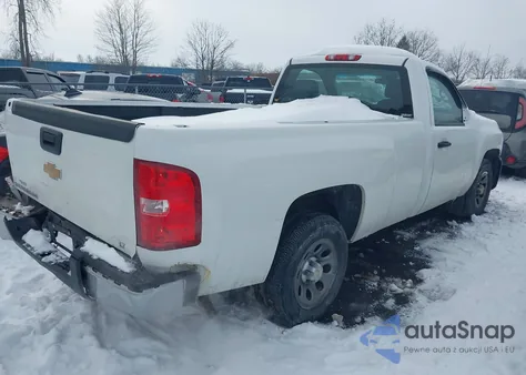 2011 Chevrolet Silverado 1500 Work Truck z USA, uszkodzony, nr VIN 1GCNCPEX2BZ284211